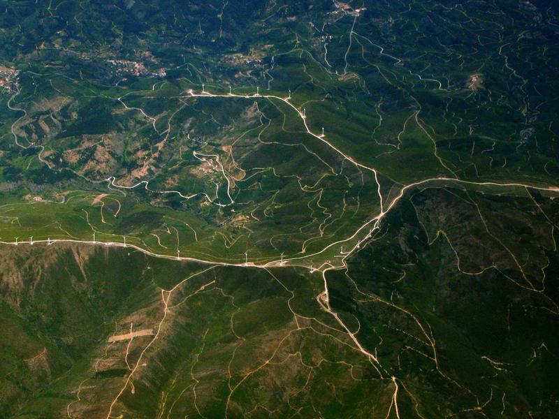 三体引力波<br>ljvwvuu.cn 红岸基地往事